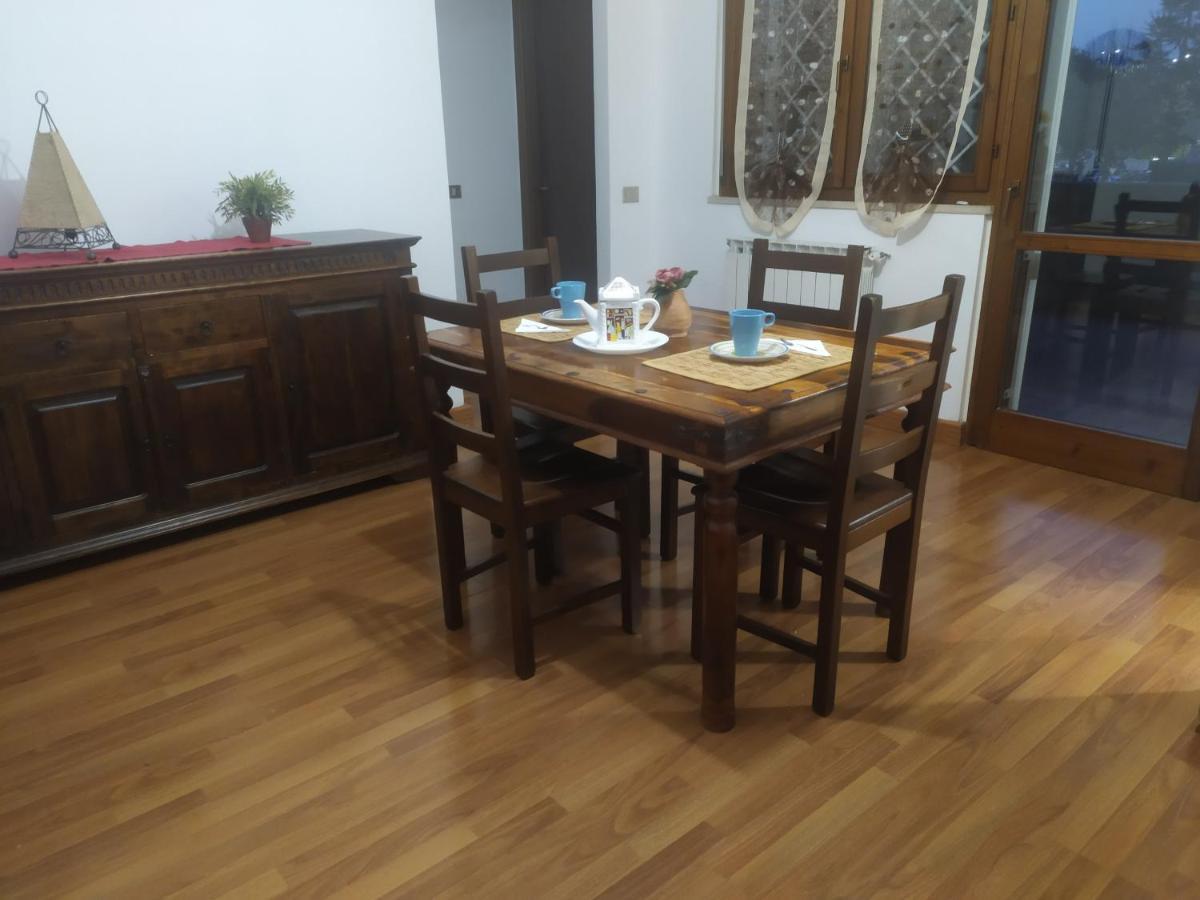 Appartamento Con Due Camere Pressi Eur Rom Eksteriør billede
